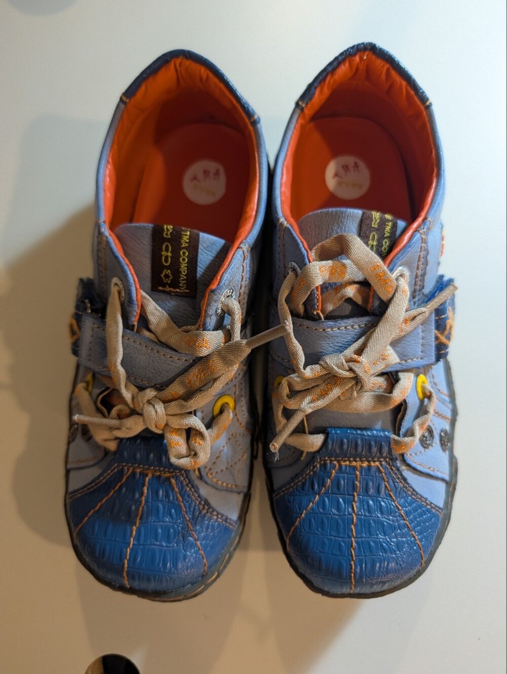 TMA Eyes Leather Handstitched Blue & Orange Casual Shoe Woman's Size 38/7.5 NWT